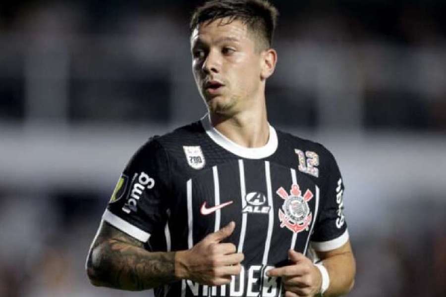 Rodrigo Garro vem sendo uma das principais peças utilizadas pelo técnico António Oliveira 
