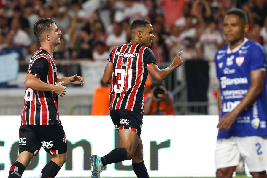 Juan marcou duas vezes na vitória do São Paulo sobre o Águia de Marabá