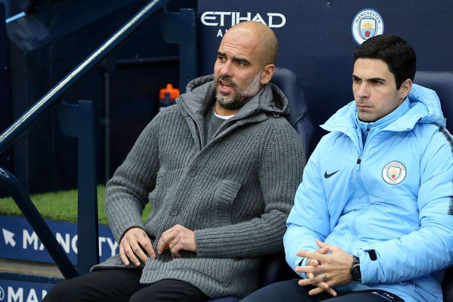 Guardiola (l.) und Arteta (r.) betreuten einst Seite an Seite Manchester City.