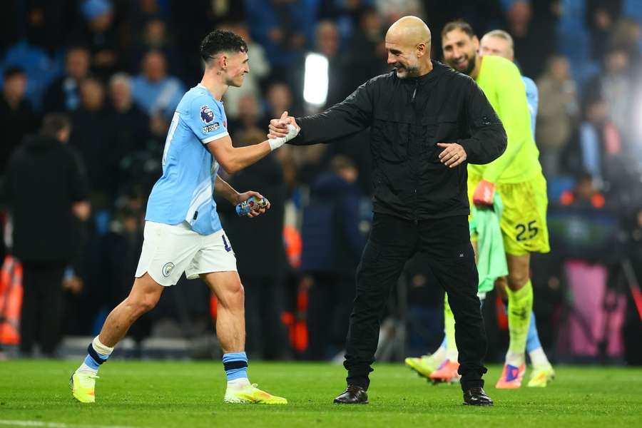 Spoločná radosť Fodena a Guardiolu.