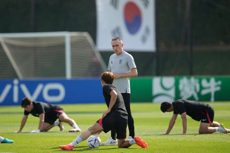 Coreea de Sud va juca cu Ghana