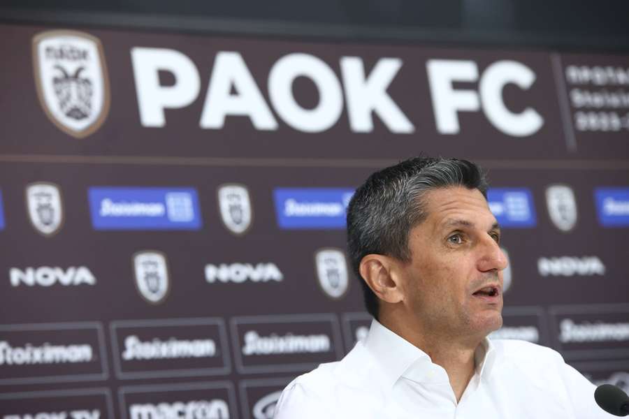 Antrenorul Răzvan Lucescu şi-a prelungit contractul cu PAOK Salonic
