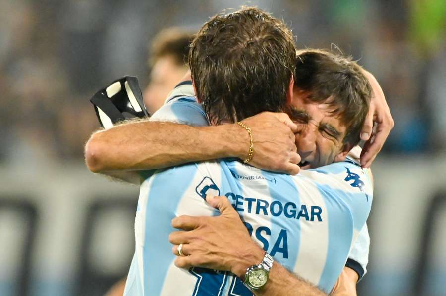 Racing venció a Tigre  