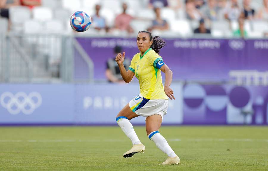 Marta em ação contra a Nigéria