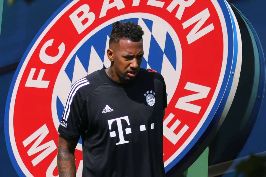 Jerome Boateng si počínal v tréningu dobre, ale Bayern sa rozhodol svojho bývalého hráča neangažovať.