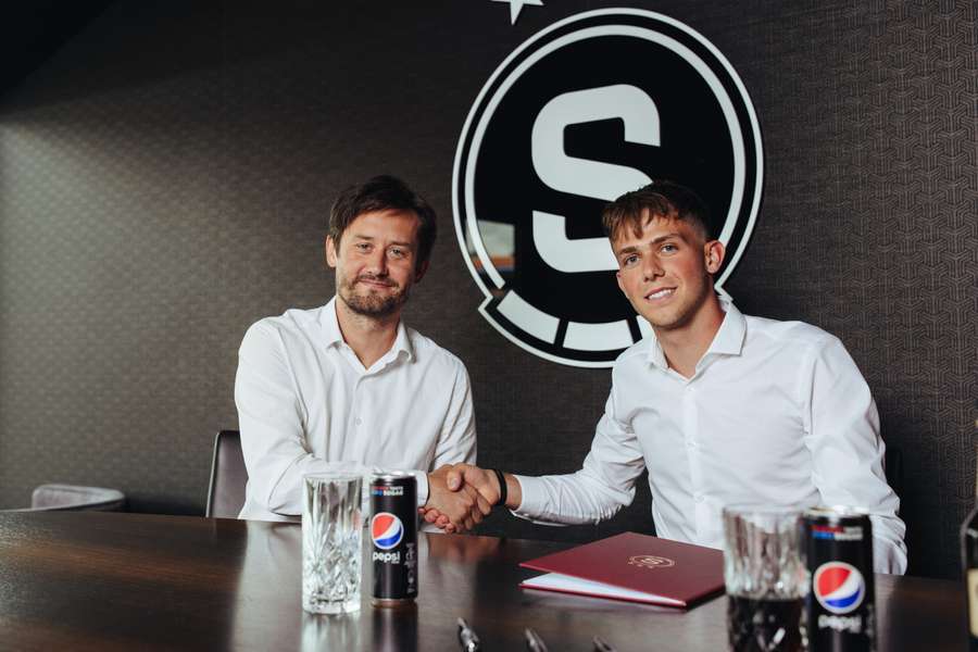 Michal Ševčík podepsal smlouvu se Spartou.