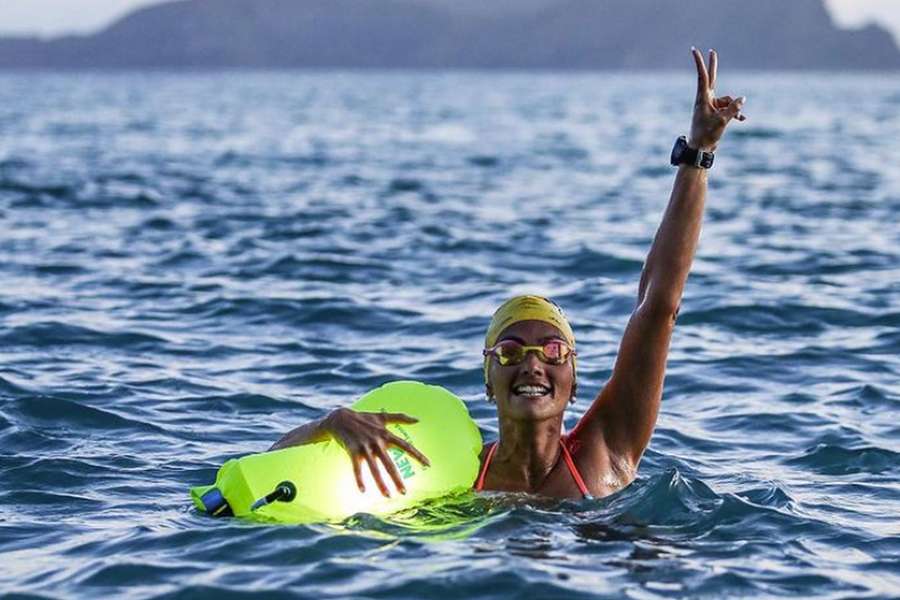 Mayra Santos deu a volta à ilha de Porto Santo a nado