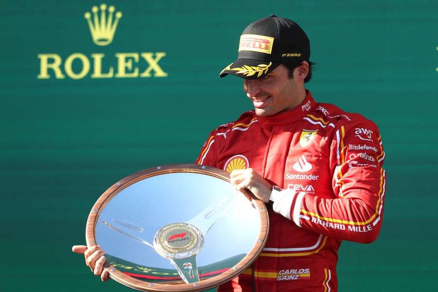 Carlos Sainz se po složitém začátku sezony dočkal radosti.
