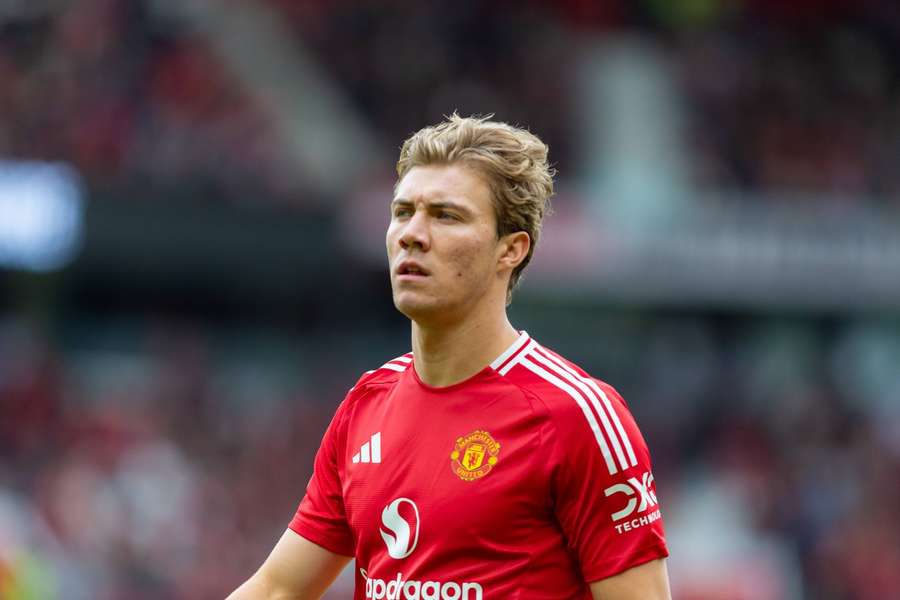 Man United working on £38 million striker sale Man United working on £38 million striker sale