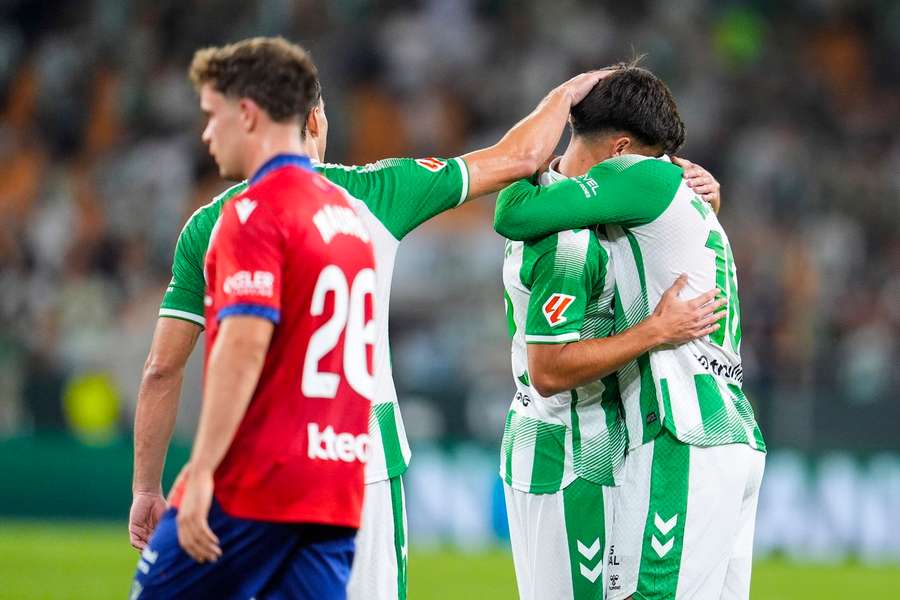 Real Betis make history with emphatic victory over Osasuna
