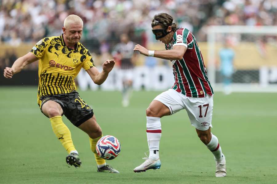 Canobbio teve uma das chance claras do Fluminense contra o Borussia Dortmund Canobbio teve uma das chance claras do Fluminense contra o Borussia Dortmund