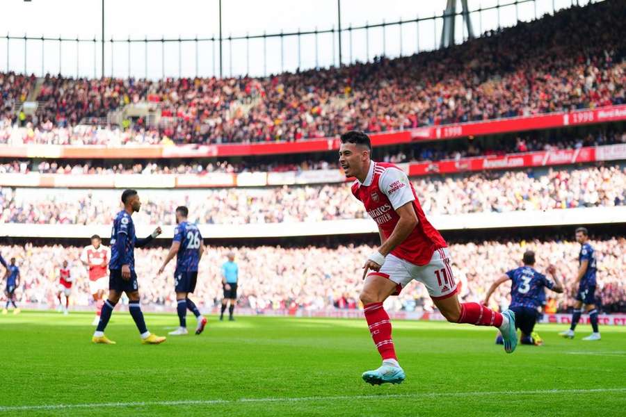 Gabriel Martinelli a marqué le 1er but d'Arsenal contre Nottingham Forest