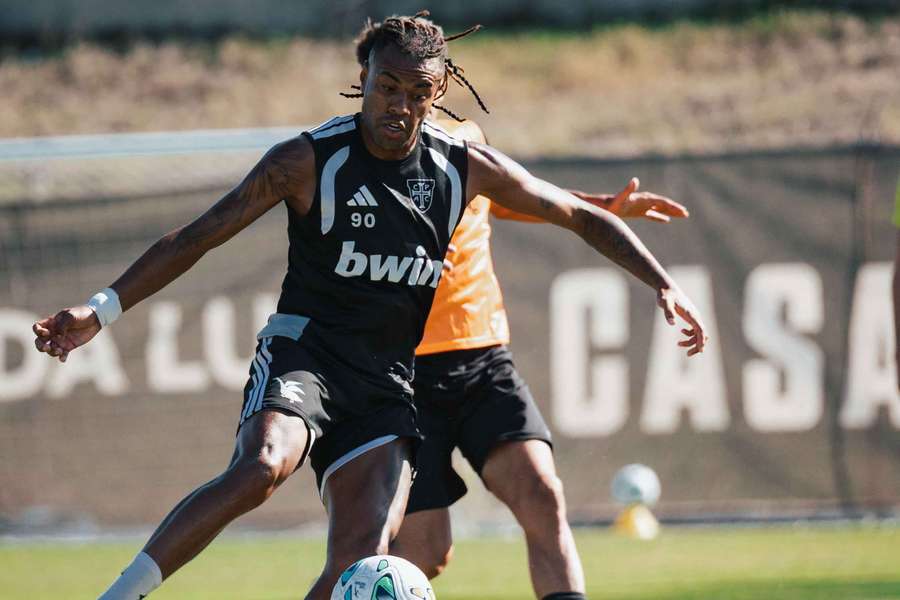 Cassiano marcou um dos golos do Casa Pia Cassiano marcou um dos golos do Casa Pia