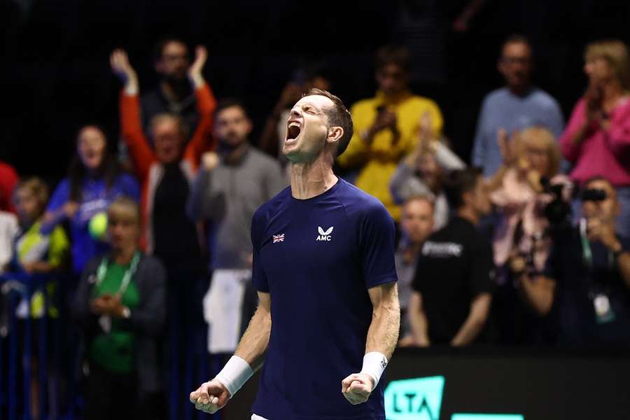 Andy Murray na zijn overwinning in de wedstrijd tegen de Zwitser Leandro Riedi