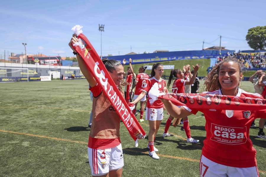 O responsável lembrou que é a primeira vez que a formação norte-irlandesa do Cliftonville Ladies participa na Liga dos Campeões