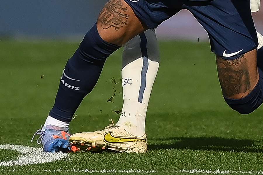 Neymar's new ankle sprain