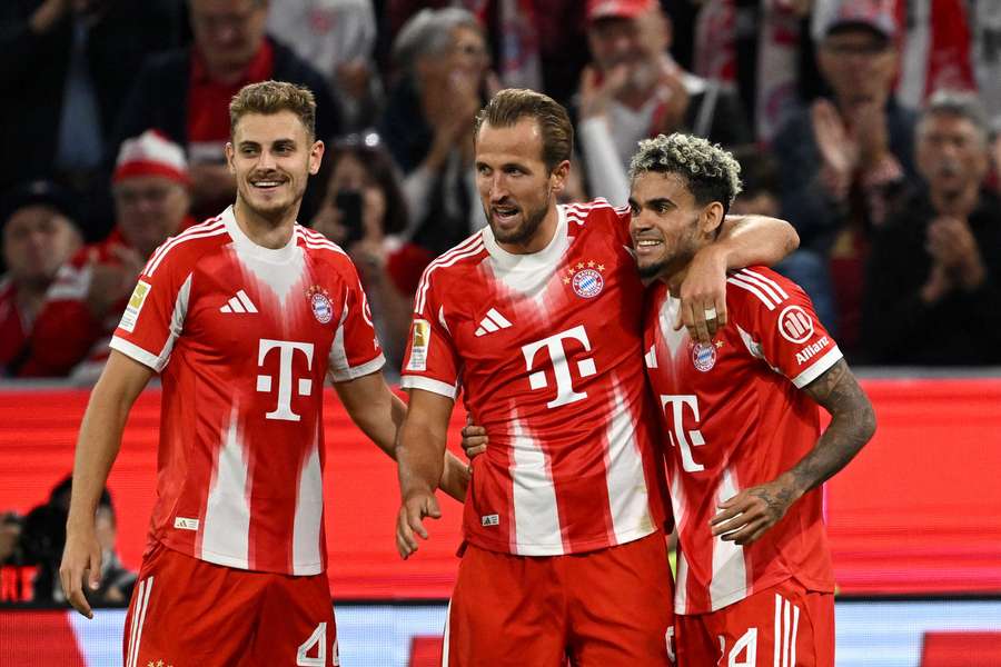 Harry Kane fez um hat-trick