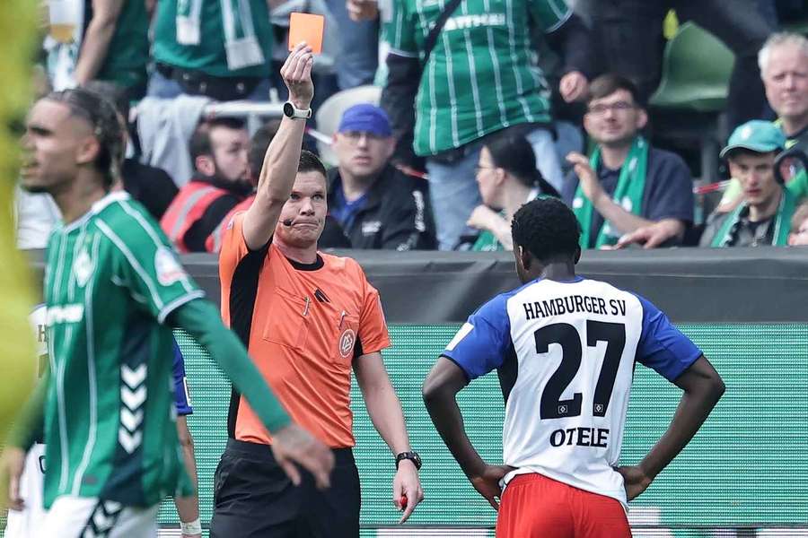 Otele sah im Nordderby die Rote Karte.