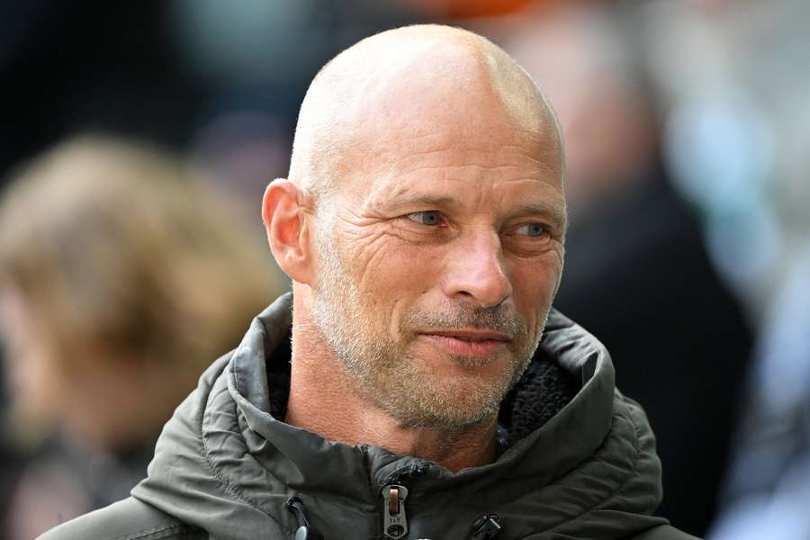 Van Lent spielte in der Bundesliga für Frankfurt und Gladbach