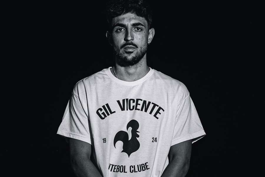 Luís Esteves oficializado no Gil Vicente
