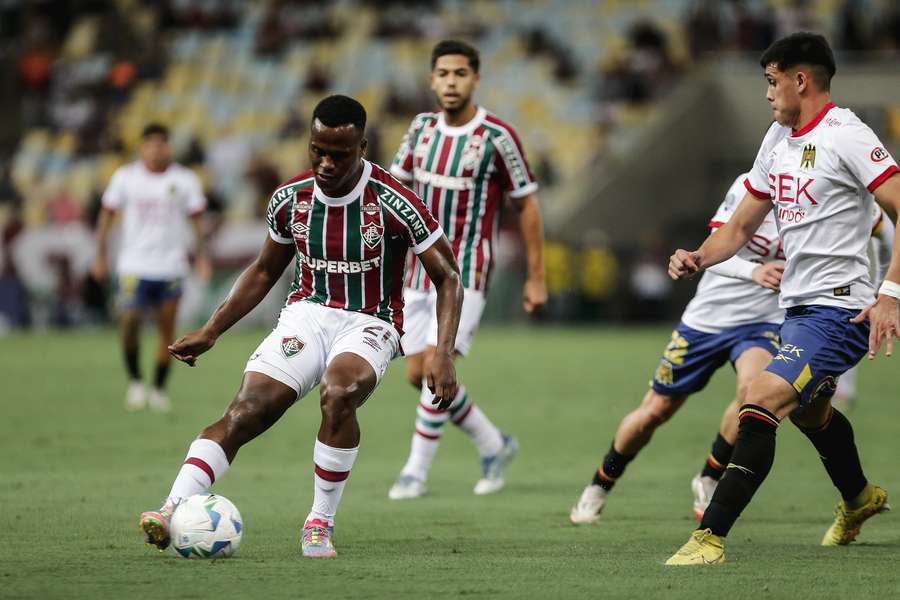 Arias foi o melhor do Fluminense na vitória sobre a Unión Española