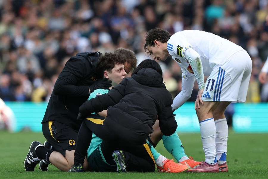 Krejčí střídal kvůli zranění.