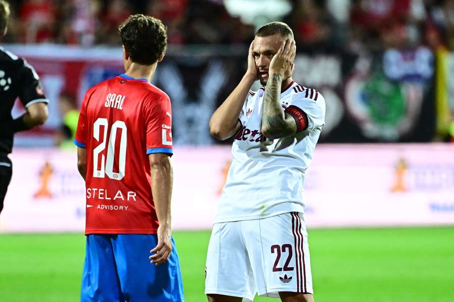 Sparta v Brně doplatila na chyby z minulé sezony i urputnou defenzivu Zbrojovky. Sparta v Brně doplatila na chyby z minulé sezony i urputnou defenzivu Zbrojovky.