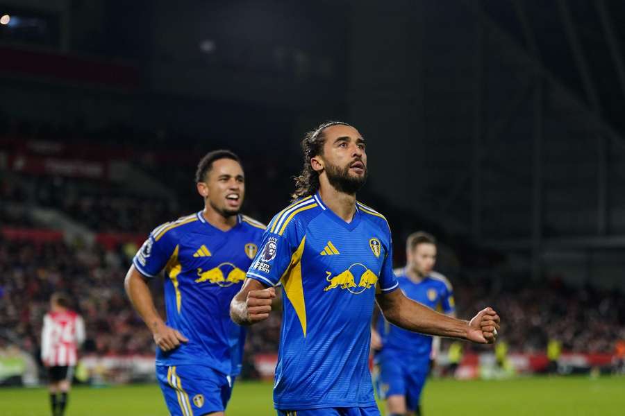 DEAL CLOSE: Leeds swoop for Liverpool winger Morrall DEAL CLOSE: Leeds swoop for Liverpool winger Morrall