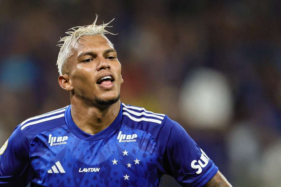 Gabriel Veron defendeu o Cruzeiro na última temporada