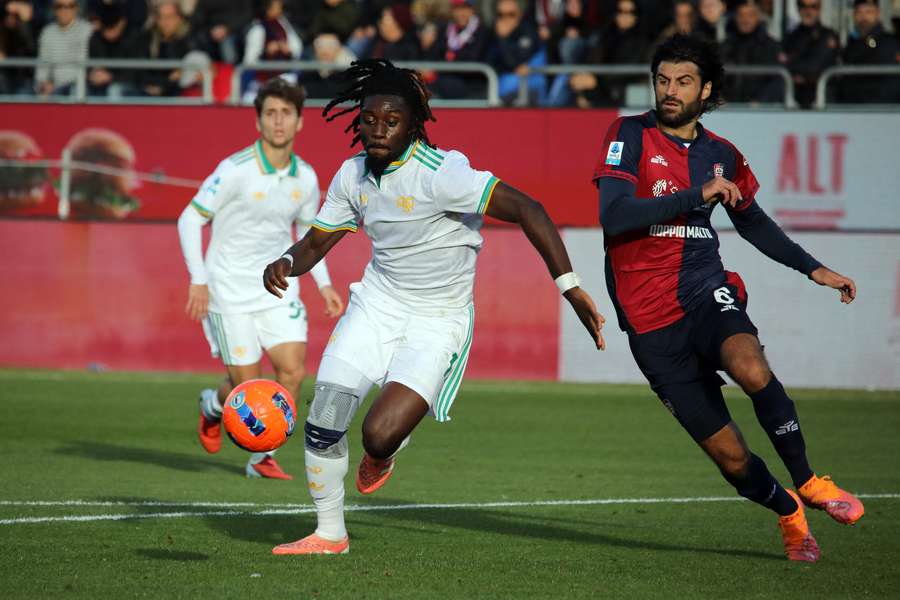 Manu Kone of Roma (centre) battles for the ball Manu Kone of Roma (centre) battles for the ball