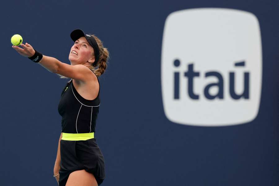 Tenis Flash: Hurkacz zaczyna grę w Miami, wiele meczów na Florydzie