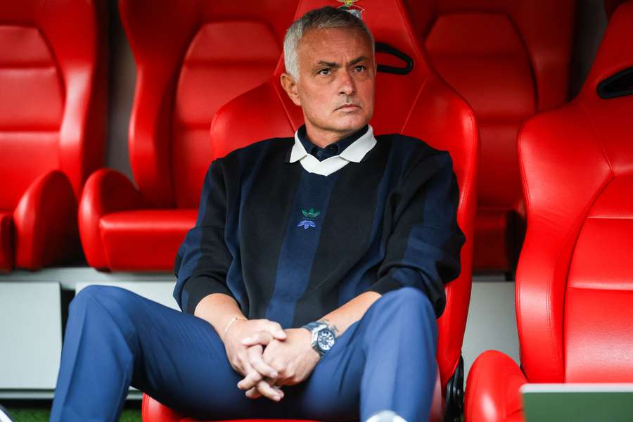 Jose Mourinho zwolniony z Fenerbahce. Szymański będzie miał nowego trenera