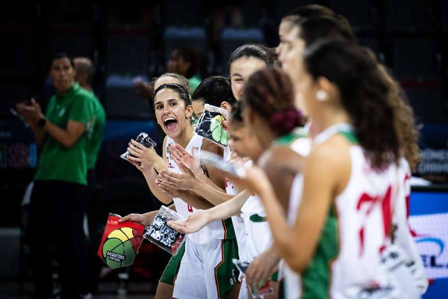 Portugal entra a vencer no Europeu de basquetebol feminino de sub-20 (83-68)