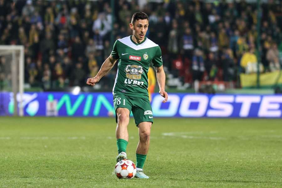 Patryk Sokołowski podczas meczu Puszcza Niepołomice - Śląsk Wrocław. Patryk Sokołowski podczas meczu Puszcza Niepołomice - Śląsk Wrocław.