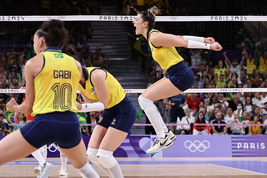 Brasil conquistou sexta medalha na história do vôlei feminino nos Jogos