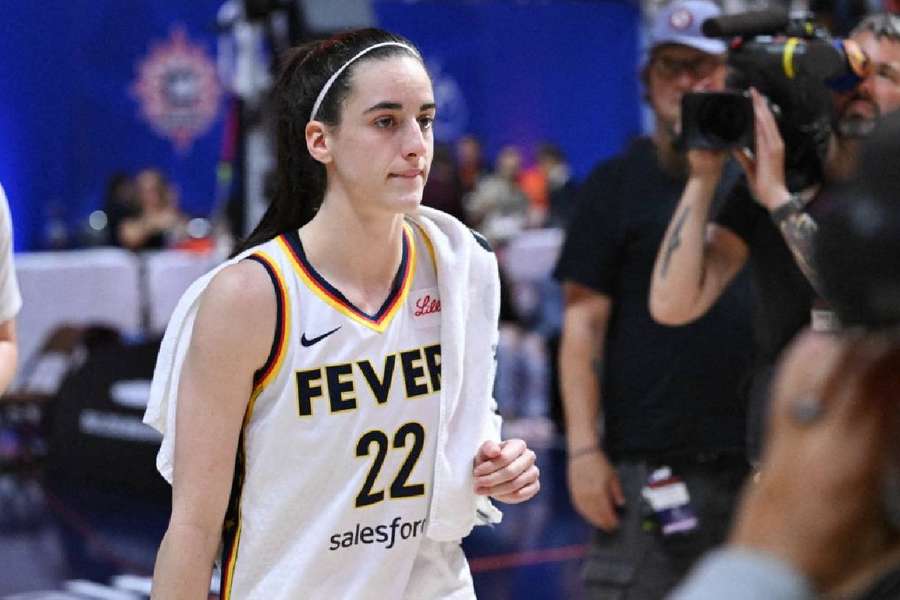 Caitlin Clark reste à quai.