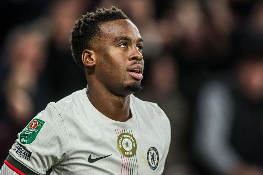ANALYSIS: Jamie Gittens is Starting to Find His Feet at Chelsea ANALYSIS: Jamie Gittens is Starting to Find His Feet at Chelsea