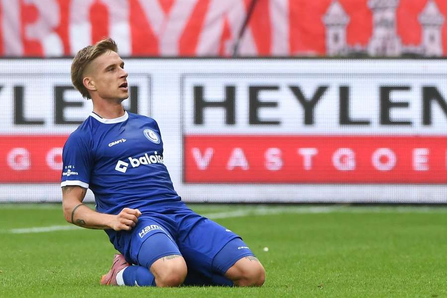 Wejście smoka? Nie, Skórasia! Polak strzela gola w debiucie dla KAA Gent