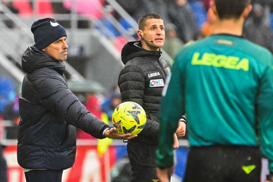 Simone Inzaghi nel corso della sfida con il Bologna