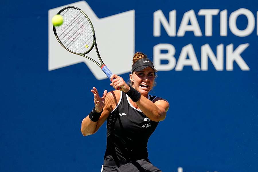 Haddad Maia won the second set but was unable to hold off Halep in Toronto