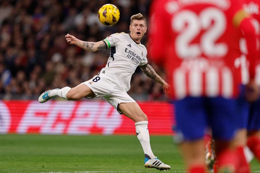 Kroos seguirá impartiendo lecciones de fútbol en el Real Madrid