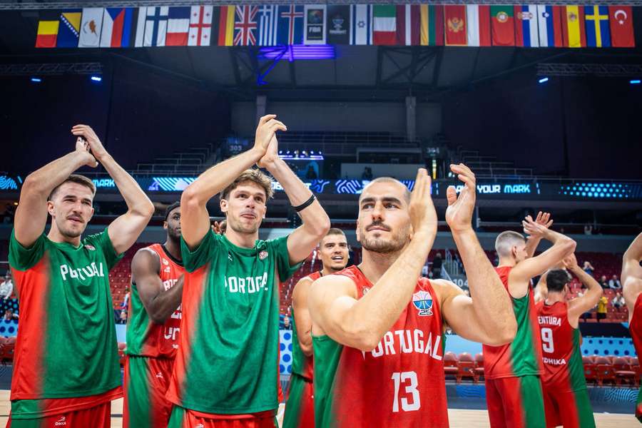 Portugal entrou com triunfo sobre a República Checa no Eurobasket