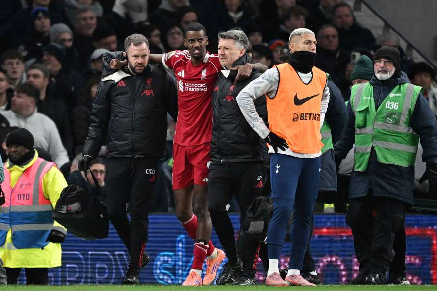 Isak suffered the injury against Spurs