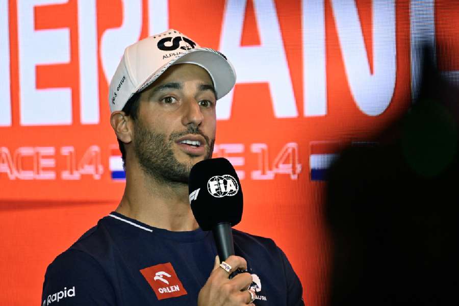 Ricciardo, com uma fratura do metacarpo, não vai correr no GP dos Países Baixos
