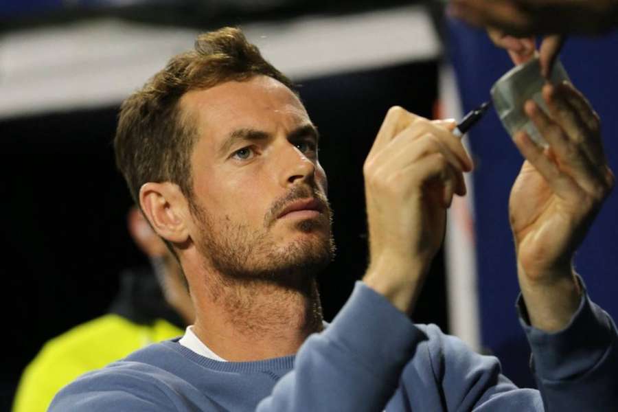 Andy Murray signed autographs before leaving the court
