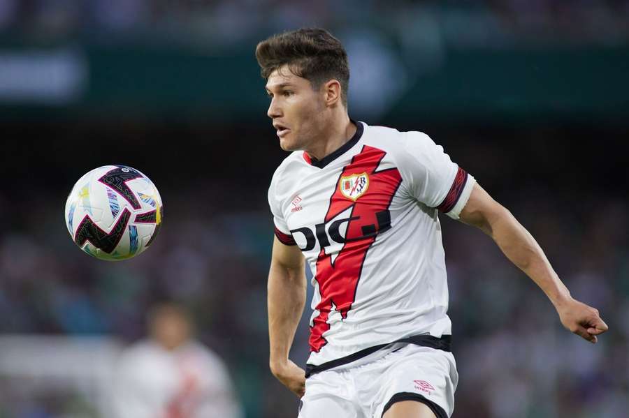 Fran García jogou as últimas temporadas pelo Rayo Vallecano