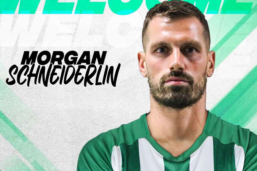 Morgan Schneiderlin foi anunciado a 1 de agosto