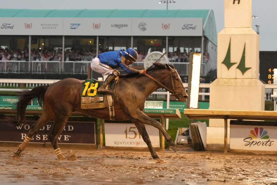 Sovereignty gana el Derby de Kentucky.