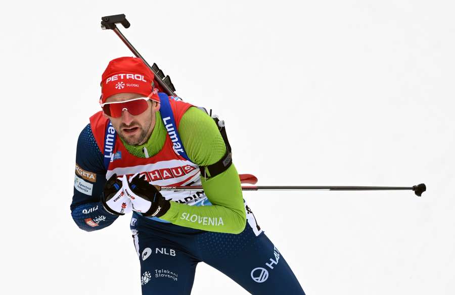 Jakov Fak var sammen med rumænske Raul Flore eneste skiskytter med nul forbiere i Ruhpolding onsdag.