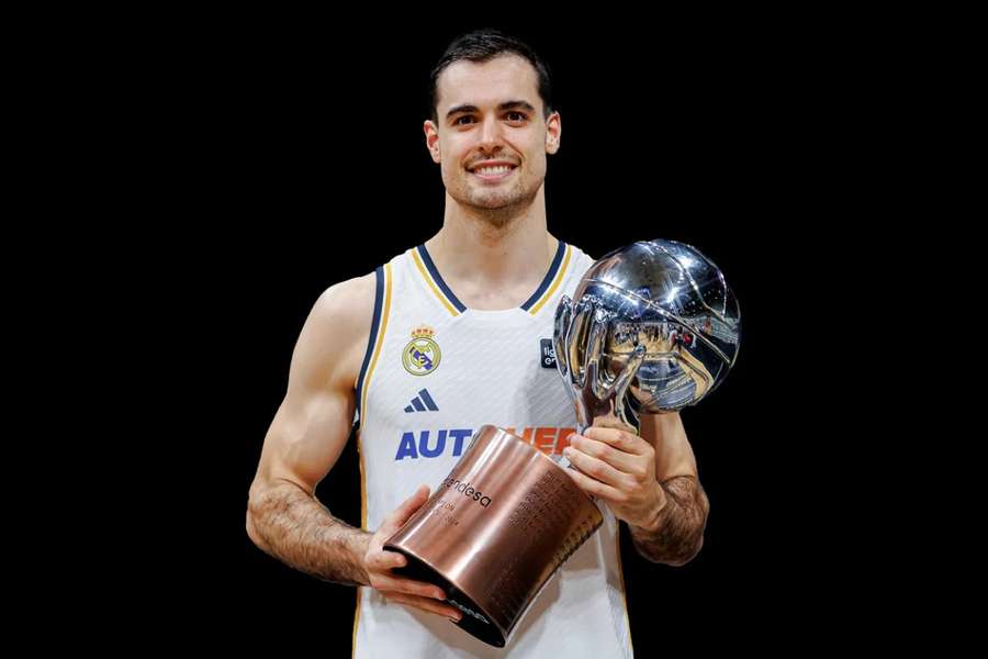 Alberto Abalde seguirá en el Real Madrid de Baloncesto